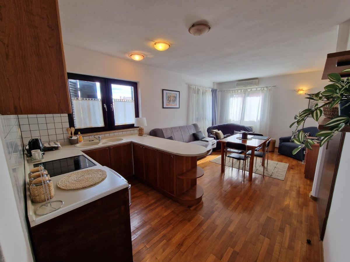 Apartments Katarina - New Renovated Rovinj Eksteriør bilde